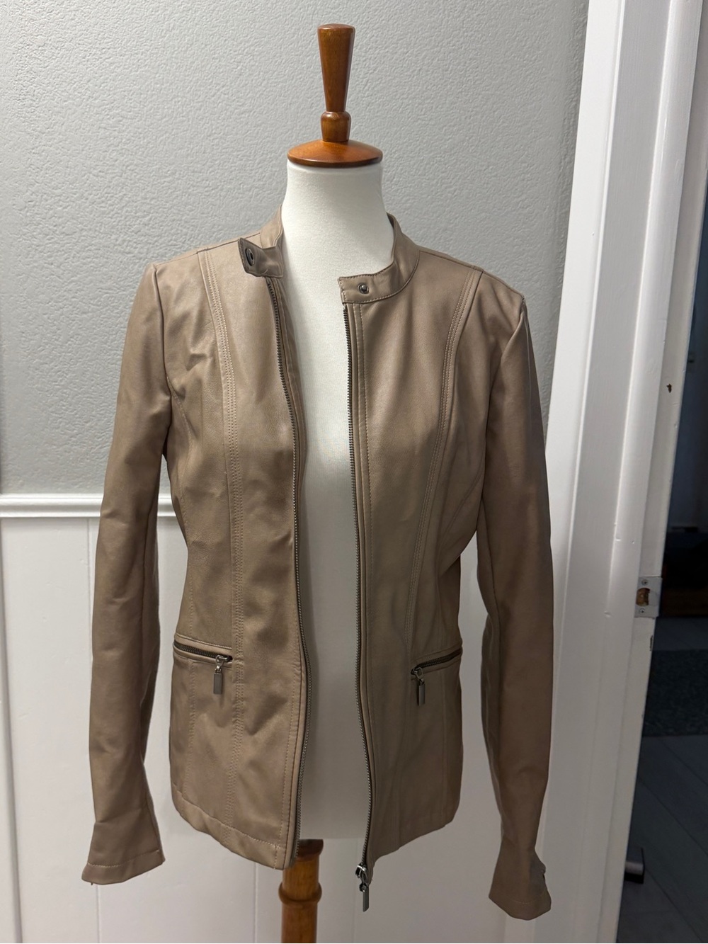 Mo-La Women's Taupe Faux Leather Moto Zip-Front Jacket Size M